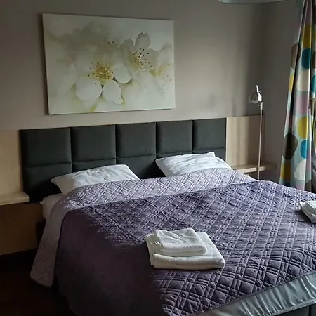Apartament W Ogrodzie Apartment